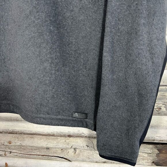 Vintage Nike ACG Sweatshirt - Picture 3 of 7